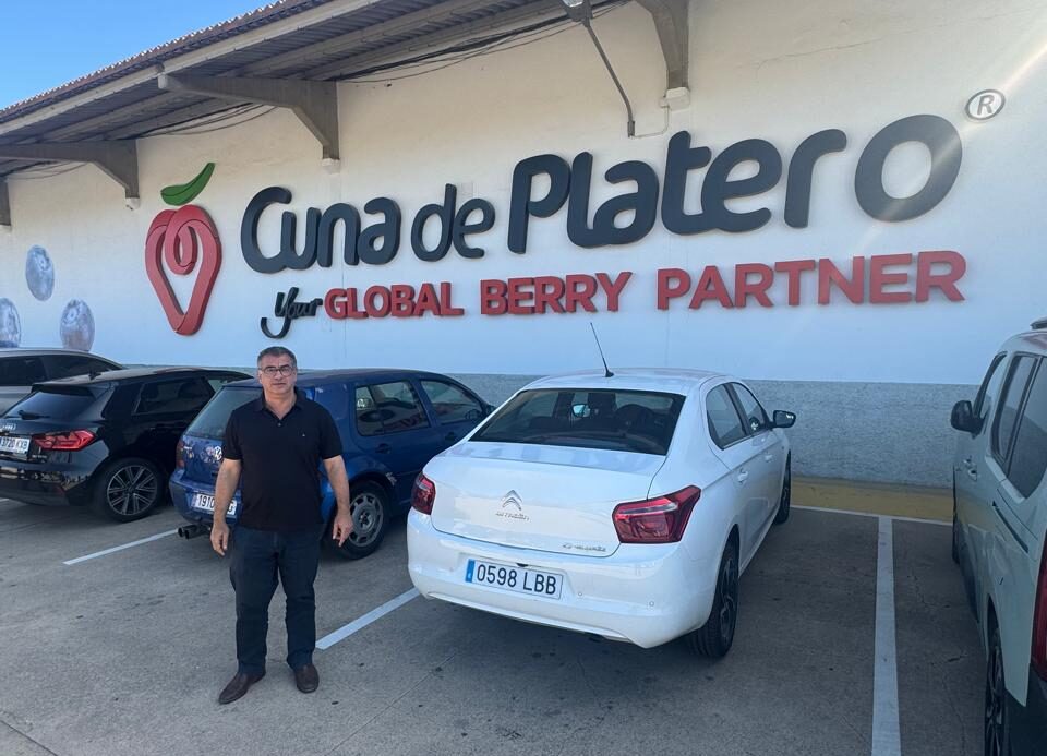 Presidente José Vieira visita cooperativa espanhola e conhece produção de frutas vermelhas